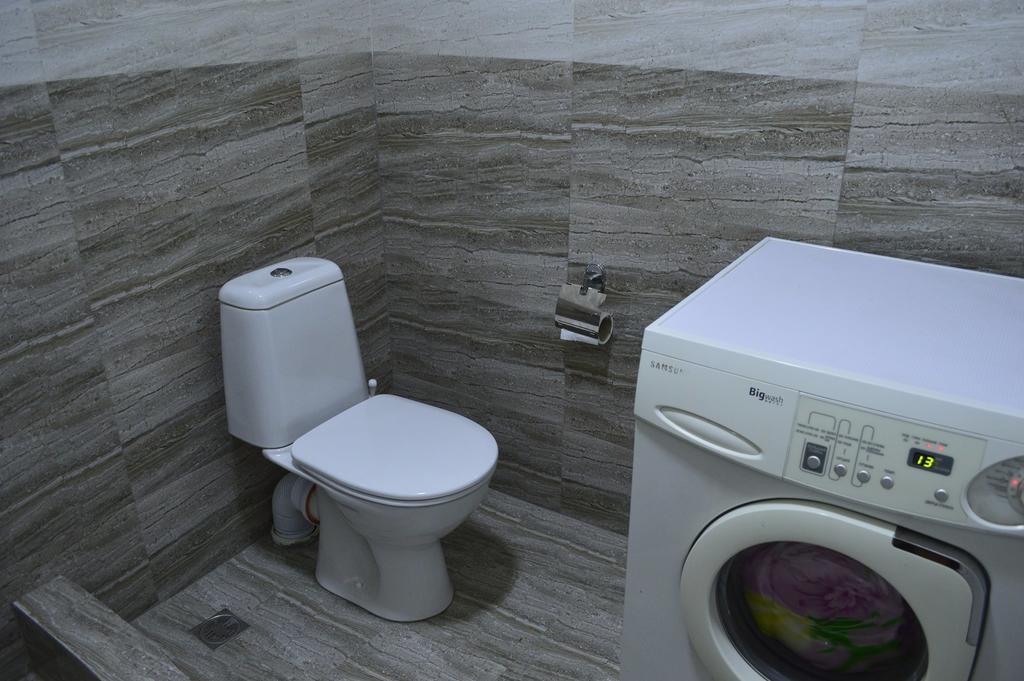 Apartment Near Park 36 Batumi Zewnętrze zdjęcie